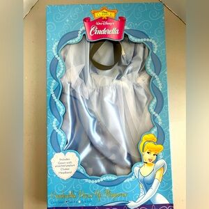 🩵🤍👑DISNEY CINDERELLA Dress Costume NWT